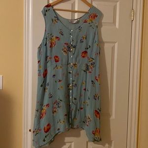 Plus size blue floral dress.